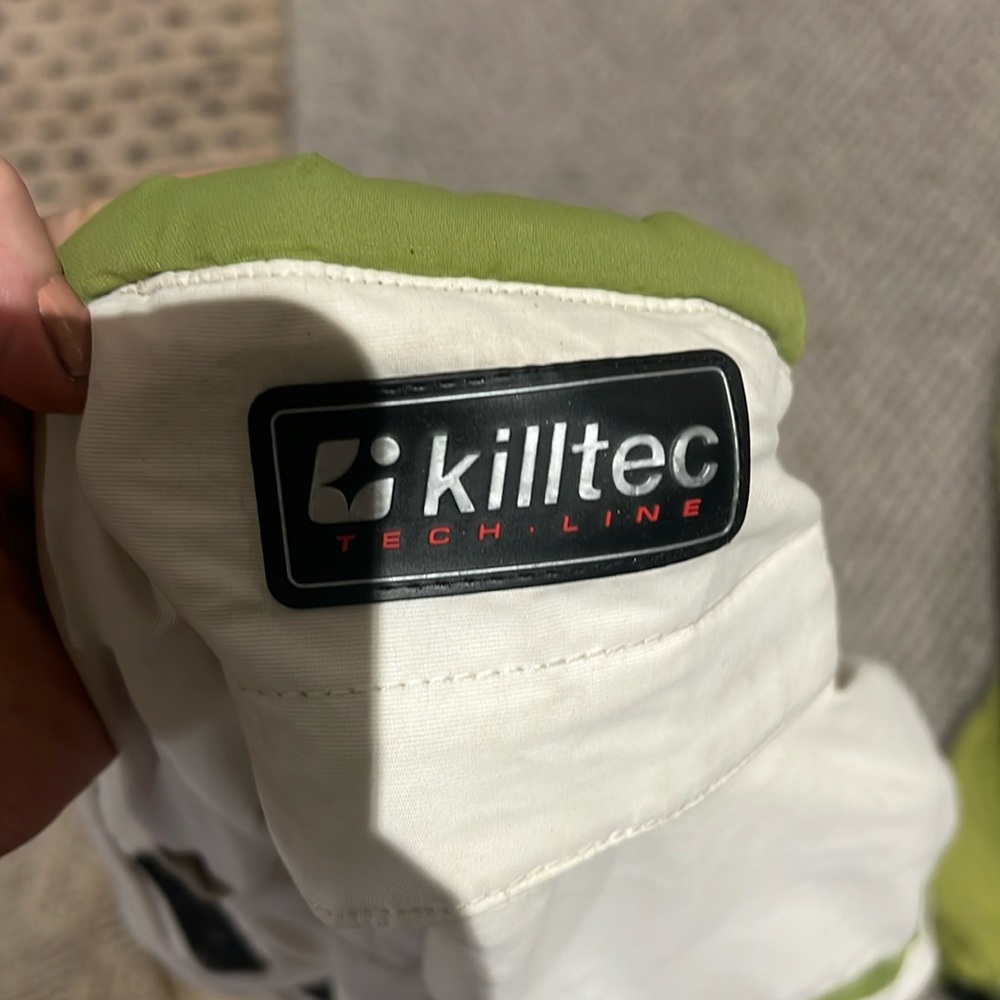 Kids snow jacket and pants size 10